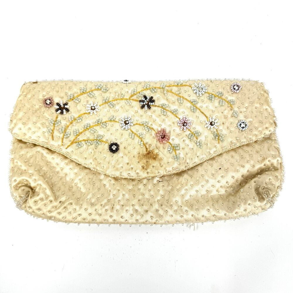 Antique White Seed Beaded Floral Fold Over Clutch Handbag